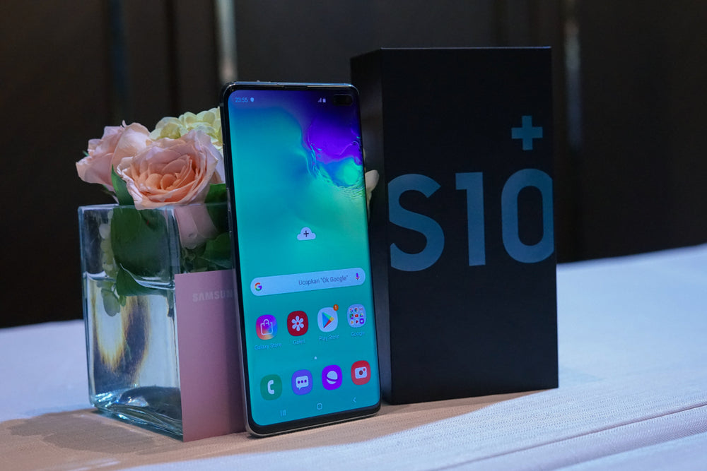 How Much to Replace Screen on Galaxy S10 Plus?